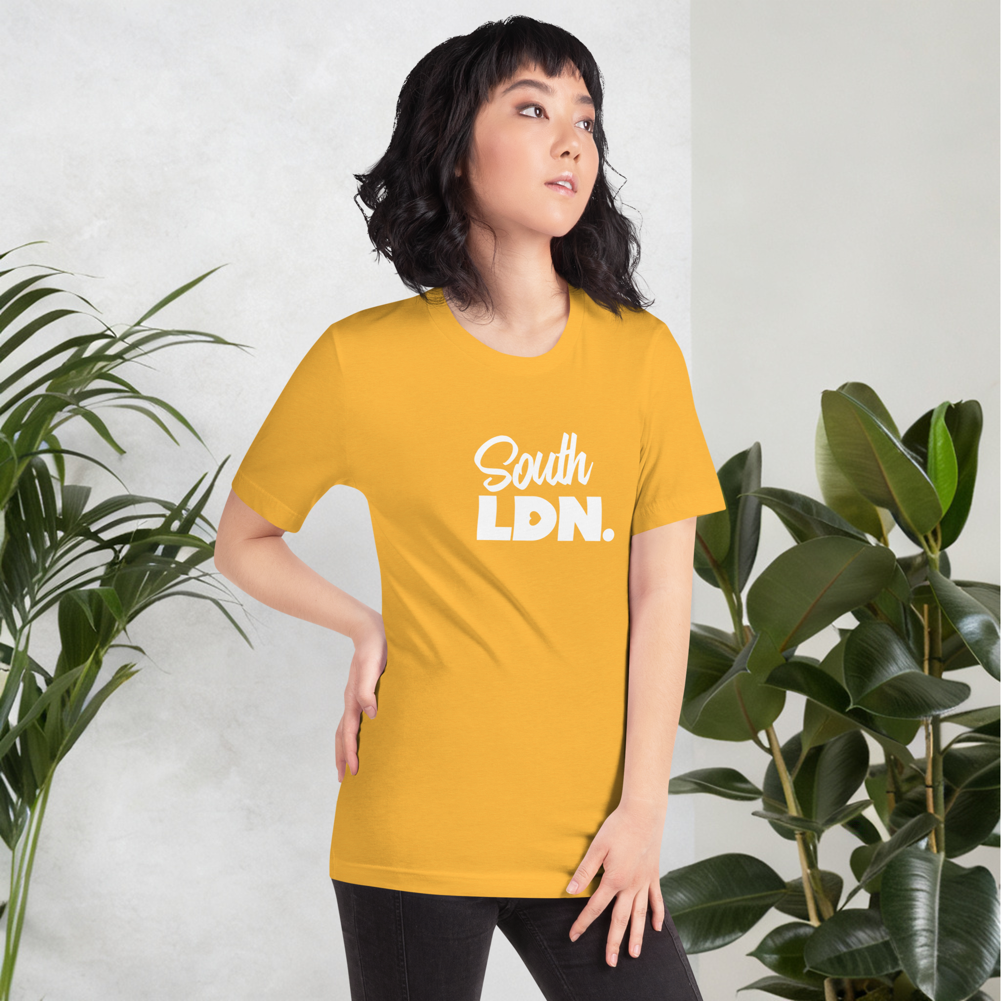 South LDN. - Unisex t-shirt